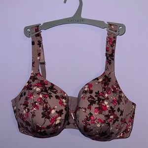 Clinique Flower Bra 🌷